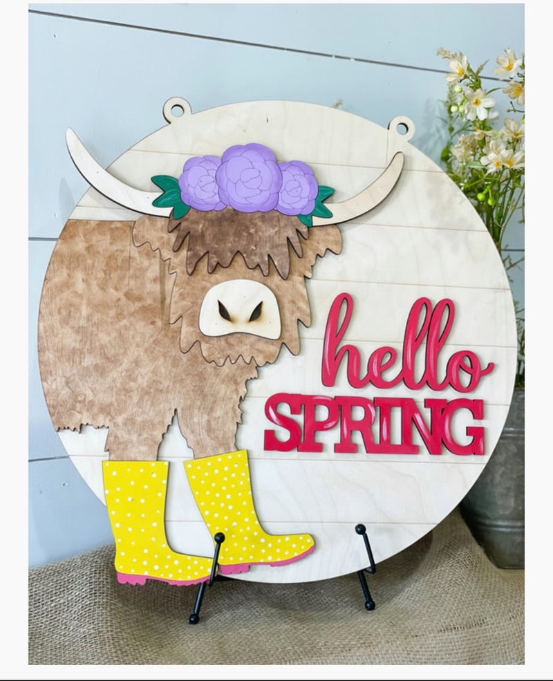 Hello Spring Highland Cow (3D Door Hanger)