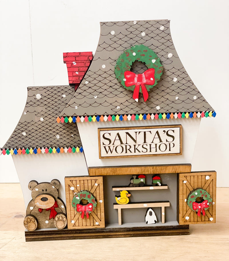 Christmas Village: Santa's Workshop (3D Shelf Sitter)