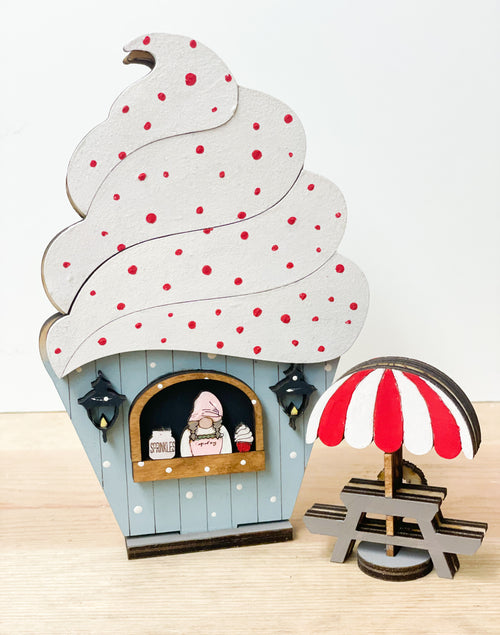 Christmas Village: Cupcakery (3D Shelf Sitter)