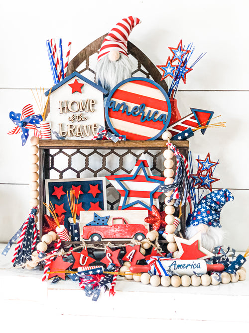 America (Interchangeable Tiered Tray Set)